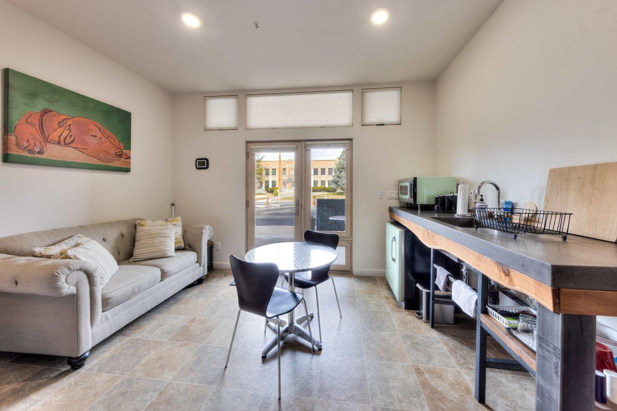 Hideaway In The Heart Of Downtown Moab Apartment Exterior photo